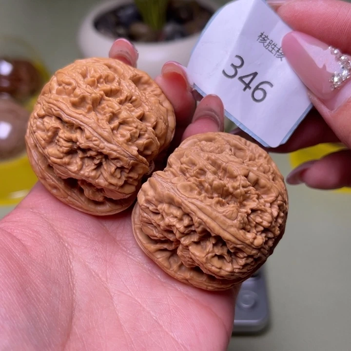 文玩核桃把件43尺粗筋346