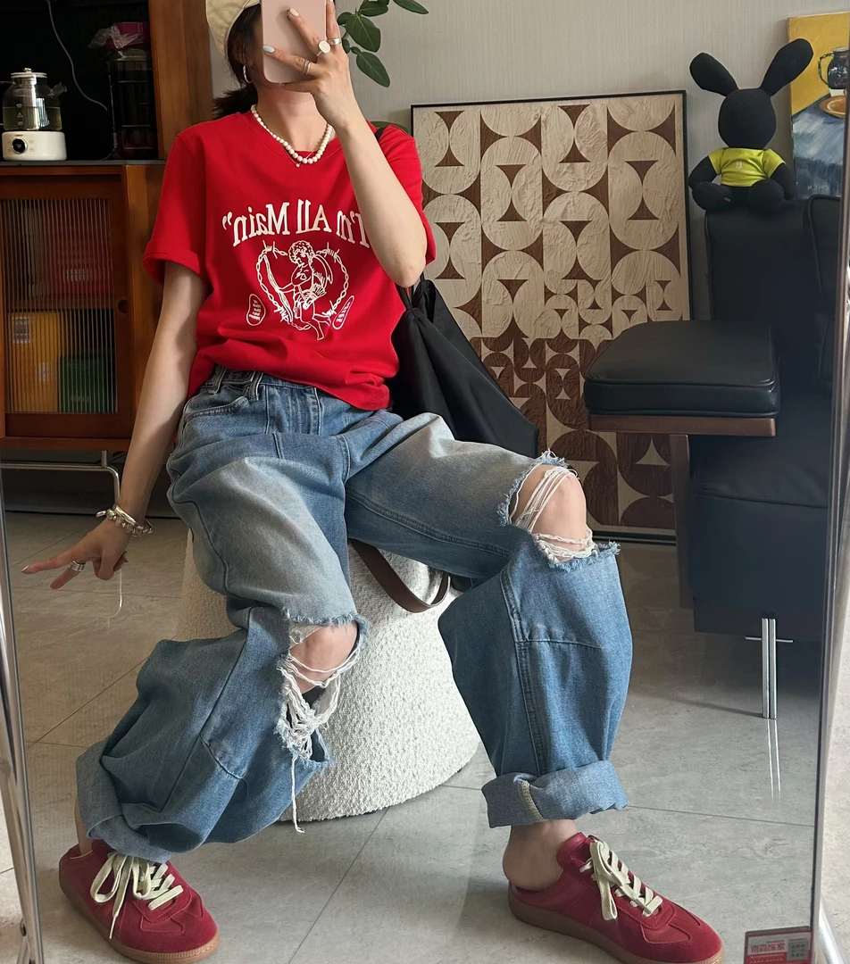 qiqi/琦琦推荐 韩版宽松休闲浅色水洗渐变阔腿直筒牛仔破洞裤