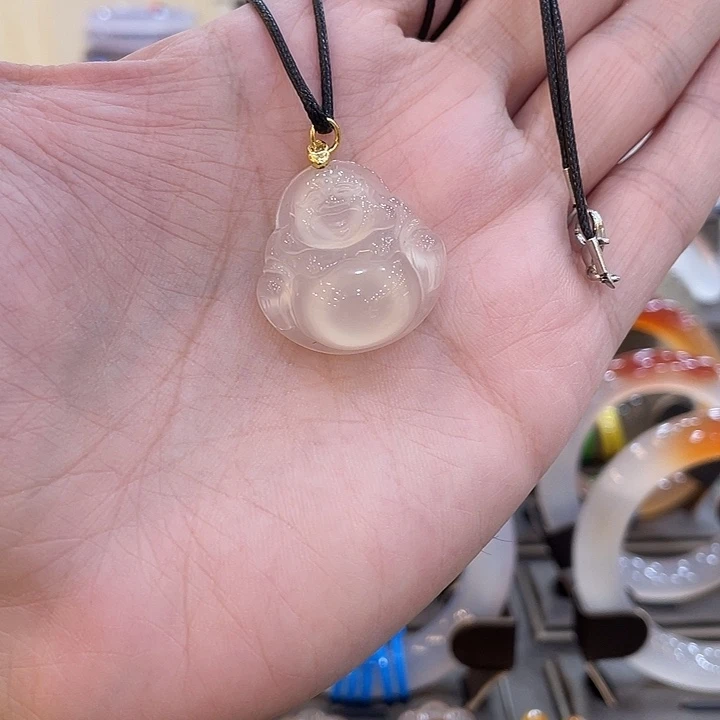 未镶嵌颈饰玛瑙/玉髓