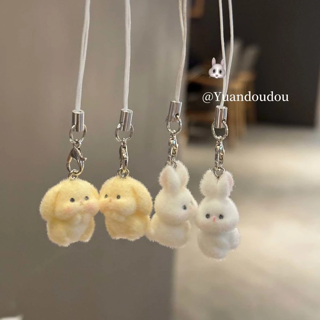 可爱动物气呼呼小兔钥匙扣植绒汽车摆件包包挂链新年装饰挂件