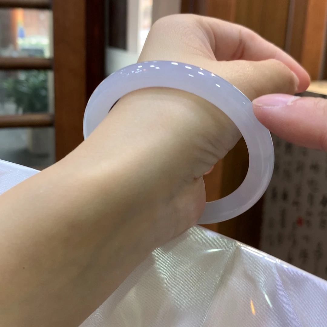 未镶嵌手镯翡翠翡翠