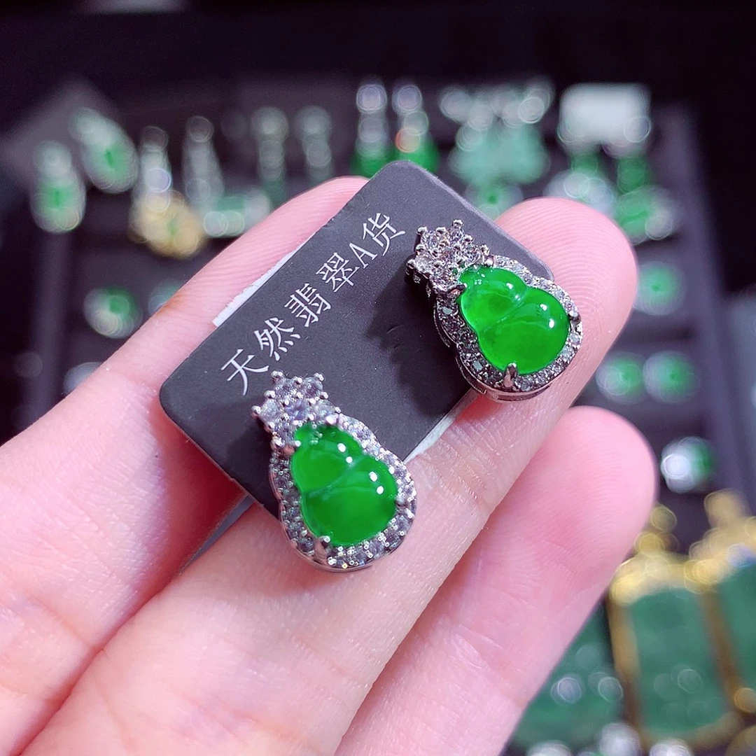 翡翠未镶嵌颈饰天然