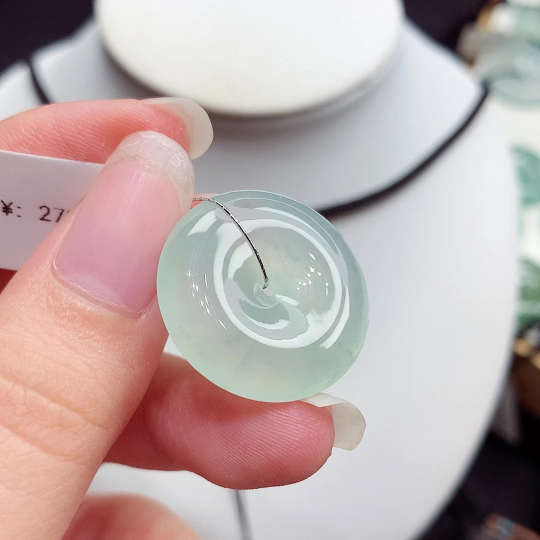 翡翠未镶嵌胸饰翡翠50，22.8/5.6