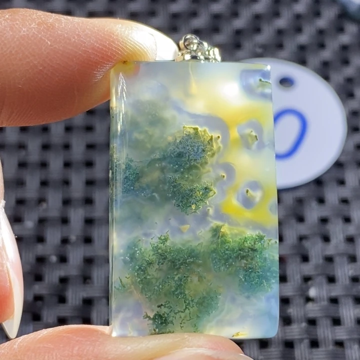 未镶嵌颈饰玛瑙/玉髓眺**方