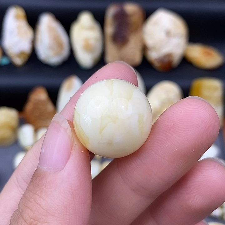 琥珀未镶嵌裸石20圆珠c223