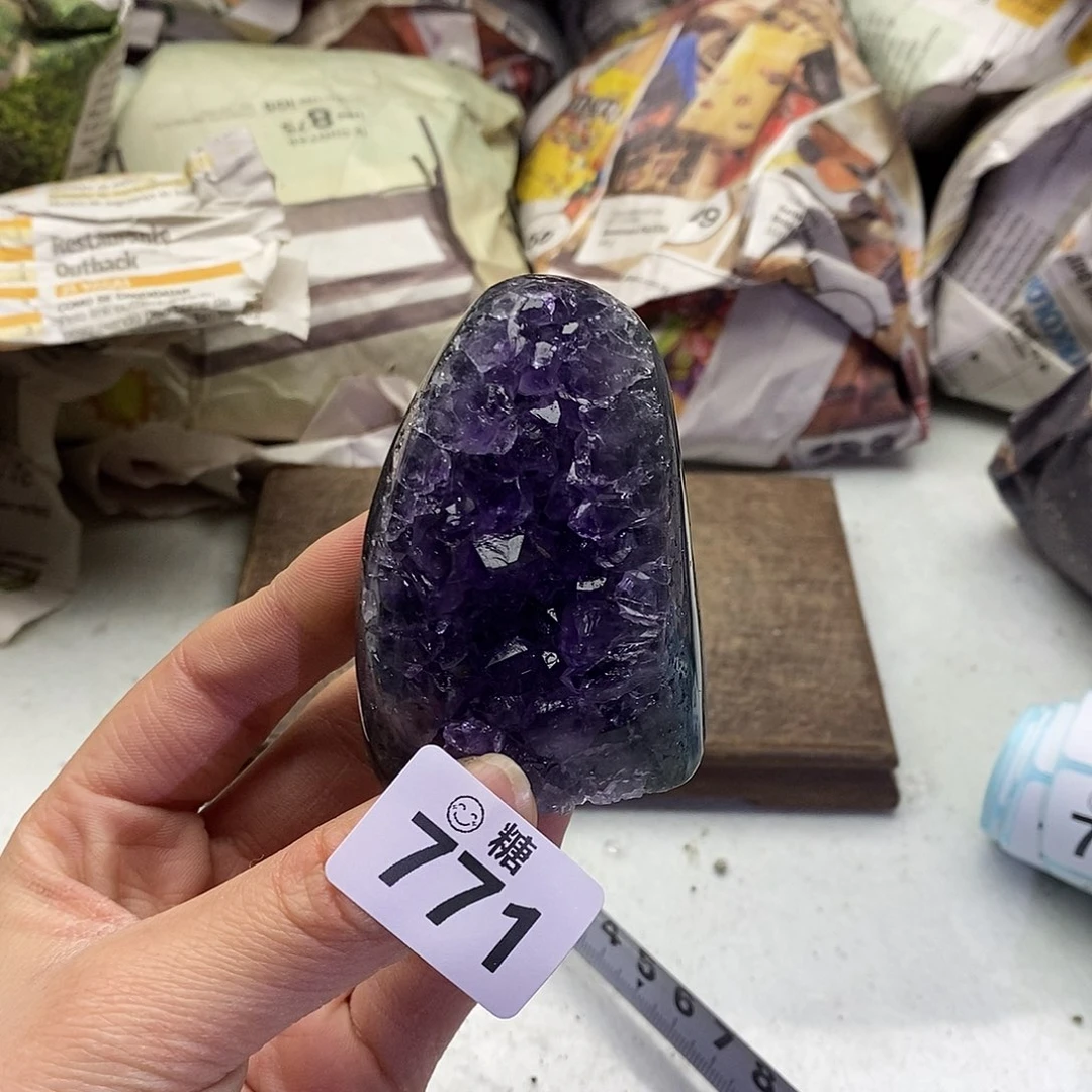 紫晶大型摆件（非配饰）未镶嵌