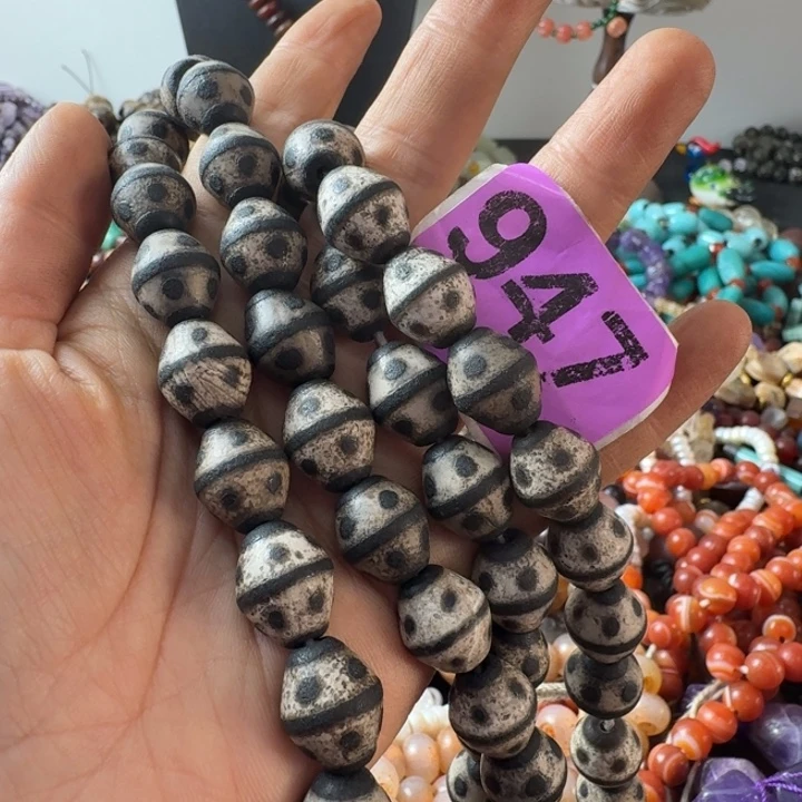 阿***噜玛瑙/玉髓未镶嵌颈饰