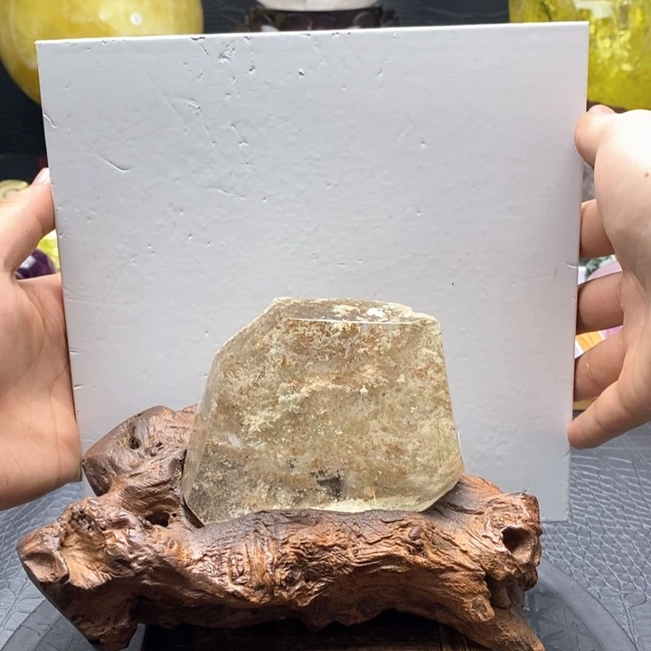 未镶嵌水晶珠宝半成品