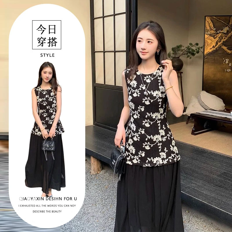 法式复古高级感碎花拼接背心长裙女绝美轻奢气质减龄超好看连衣裙