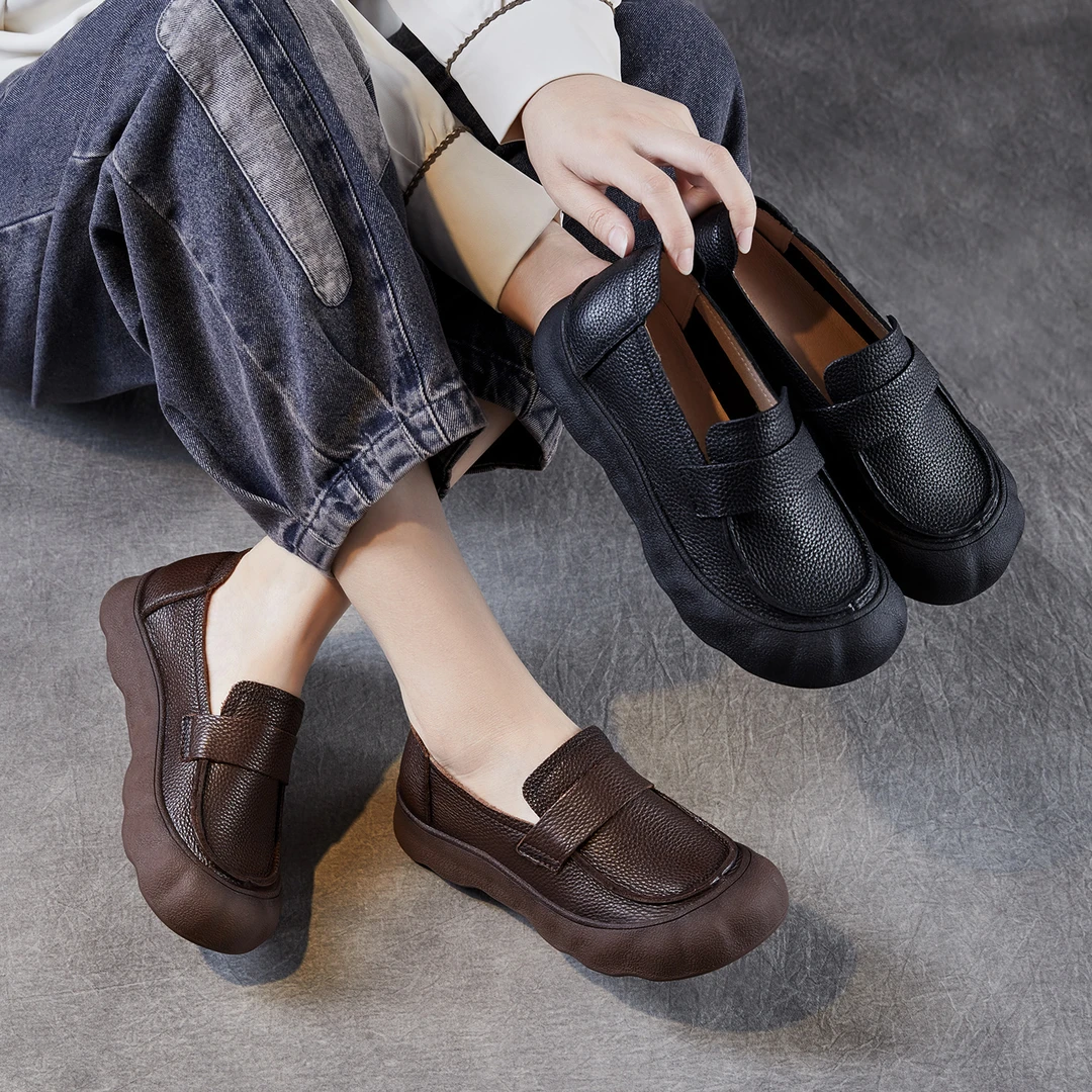 休闲单鞋女复古软底舒适女鞋2025春秋款百搭真皮一脚蹬平底妈妈鞋