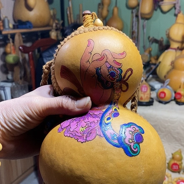 瑞***心葫芦包烙画彩绘默认微瑕不退不换