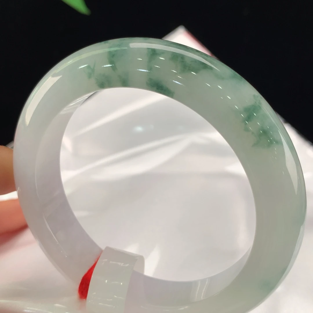 翡翠手镯未镶嵌111-0034