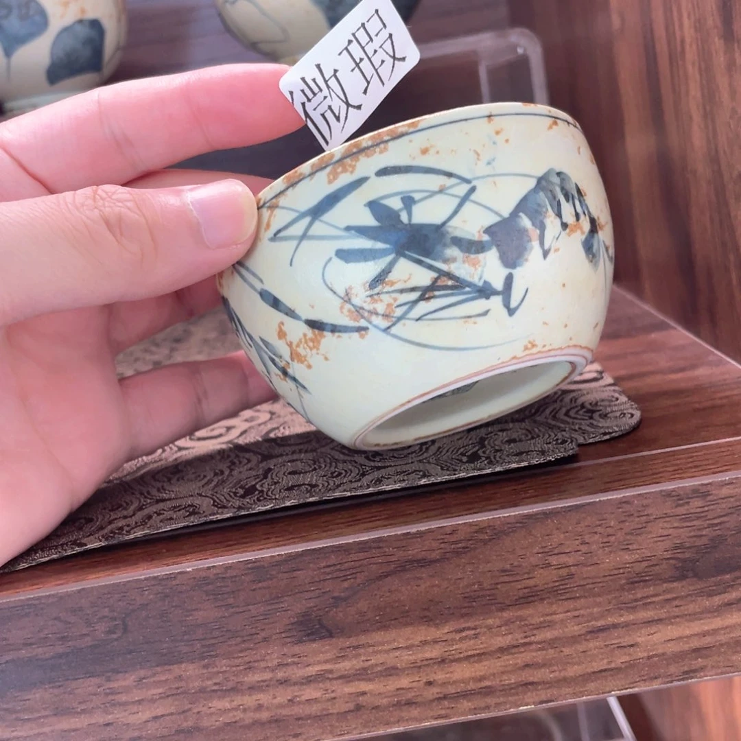 釉下手绘茶具微瑕