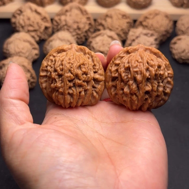 文玩核桃把件42四座楼克重43.7