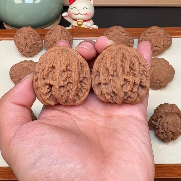 文玩核桃把件全品虎头4 0