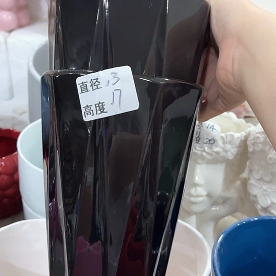 多肉绿植陶瓷花盆9.9包邮，有孔