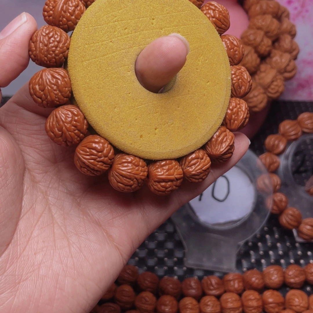 文玩核桃吊坠桃核