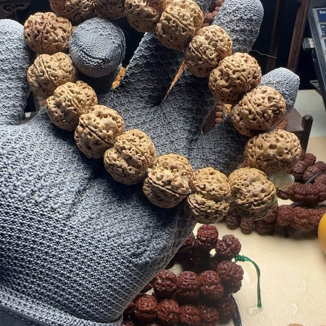 吊坠金刚菩提金刚菩提深沟龙牙梅花