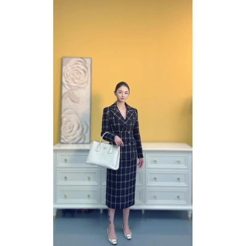 剀剀莉（时光）秋季黑色轻奢定制时尚显瘦气质西装领小香风三件套