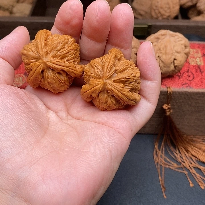 无***惧把件文玩核桃白奔