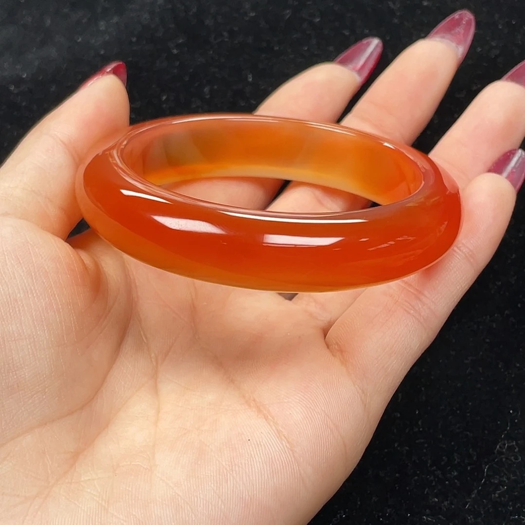 玛瑙/玉髓手镯未镶嵌A****)