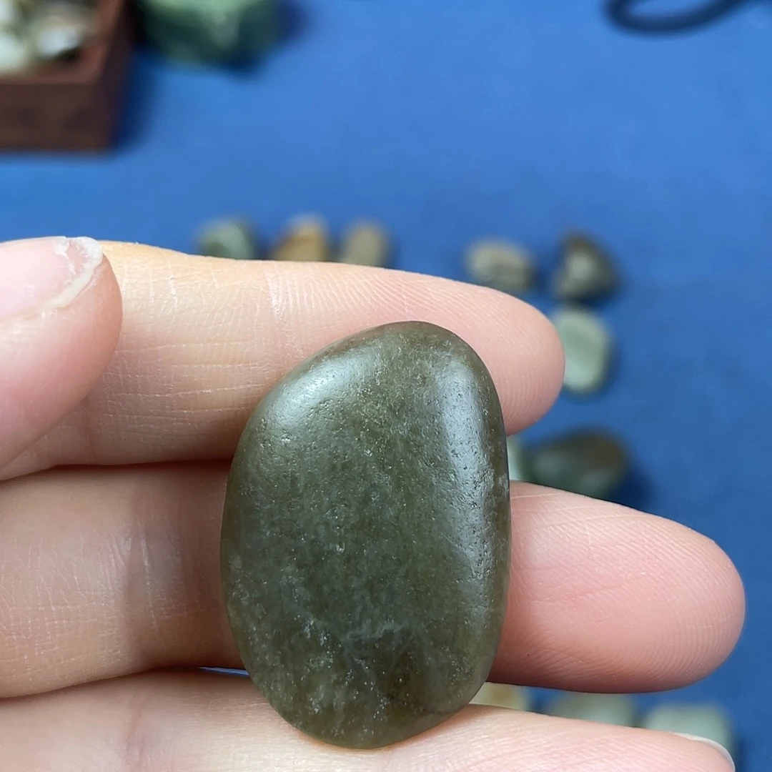 和田玉珠宝奇石未镶嵌洗****熊