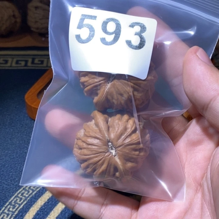 文玩核桃吊坠铁锤593