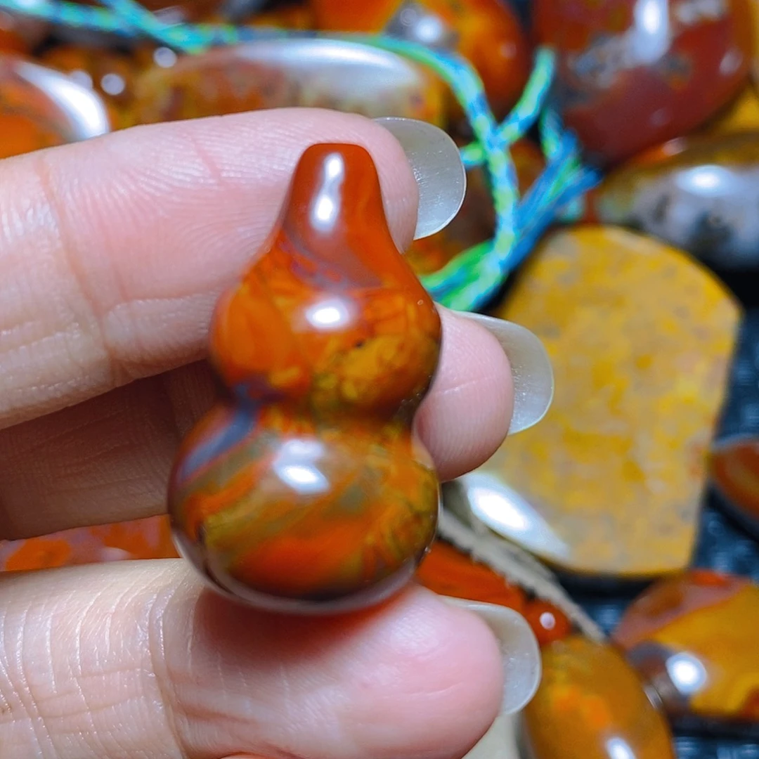 玛瑙/玉髓颈饰未镶嵌心**愿