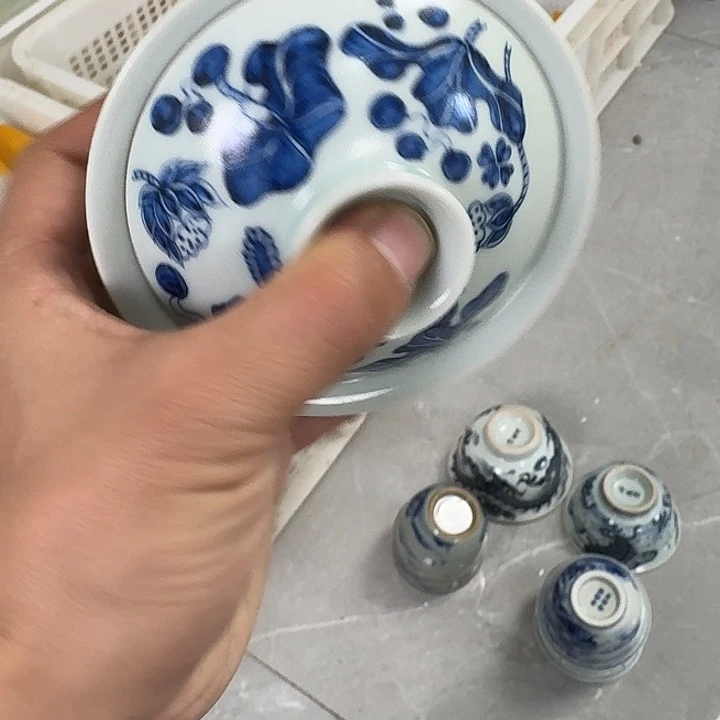 杯青花鱼藻纹两才盖碗