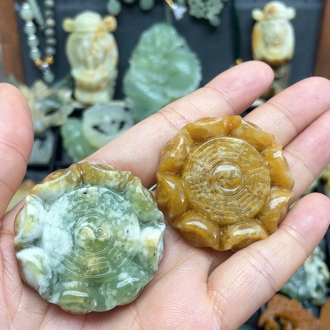 未镶嵌蛇纹石玉颈饰