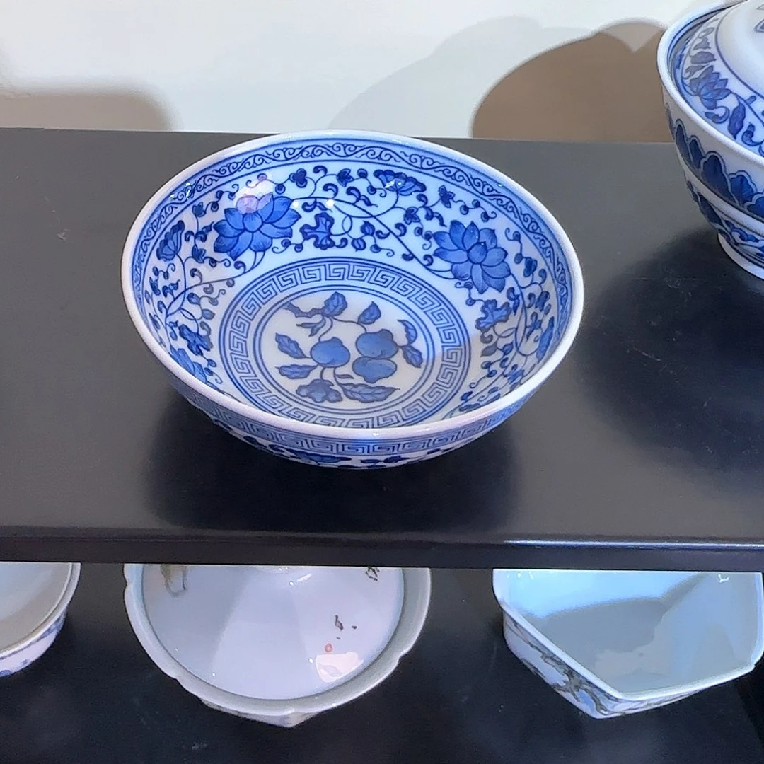 陶瓷摆件普洱缠枝莲主人杯