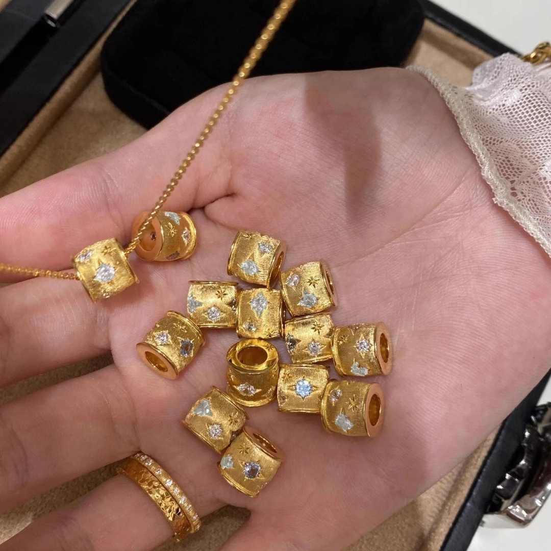 钛钢项链 金色拉丝腰筒八芒星项链新款复古中古锁骨链送女友礼物