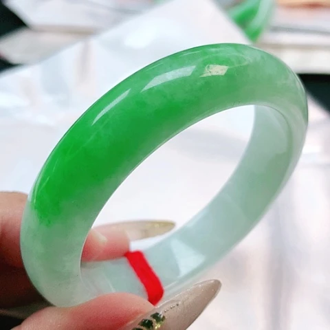 未镶嵌手镯翡翠?**✨2916