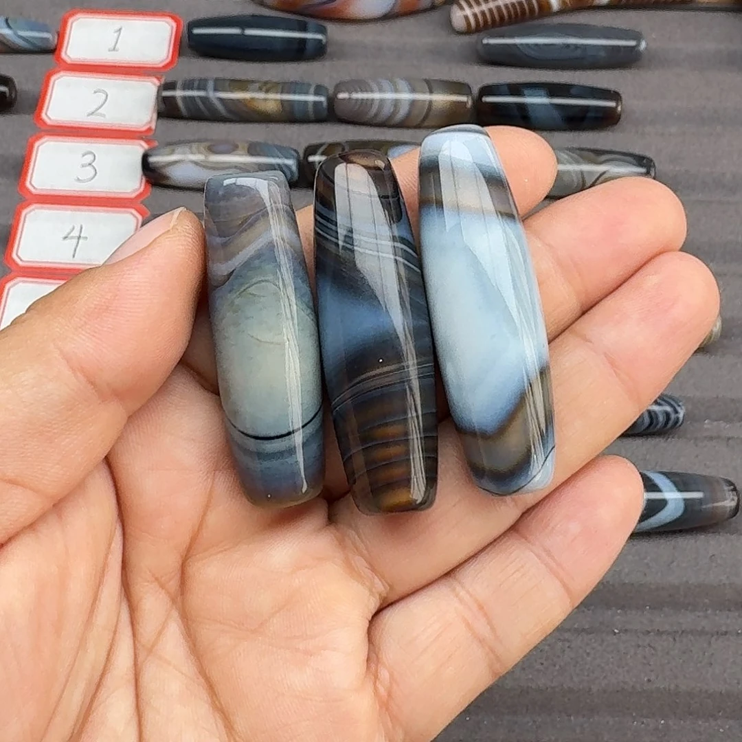 贝***堡玛瑙/玉髓合金珠宝半成品