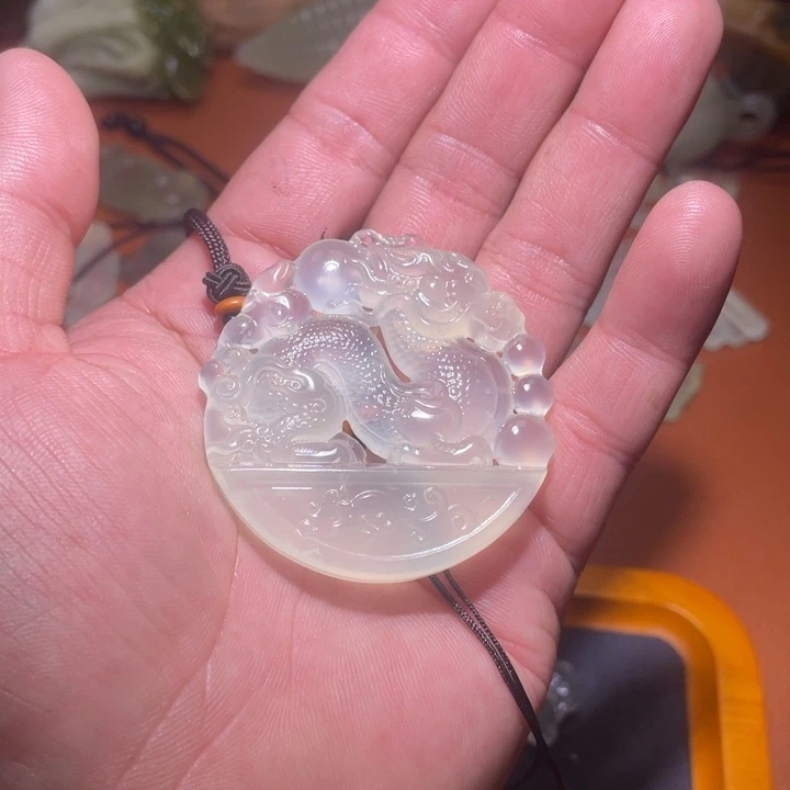 蛇纹石玉颈饰未镶嵌丑*