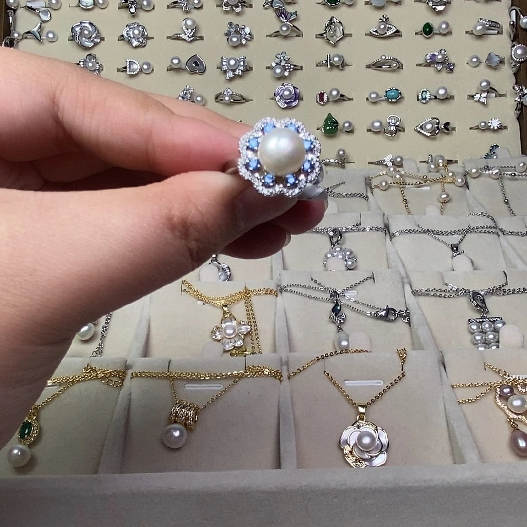 银S925镶嵌淡水珍珠耳饰