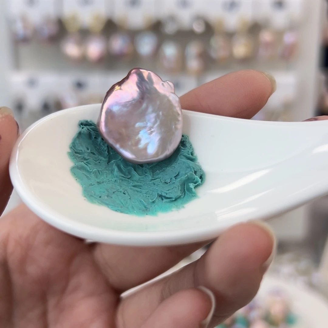 淡水珍珠吊坠(赠链)未镶嵌