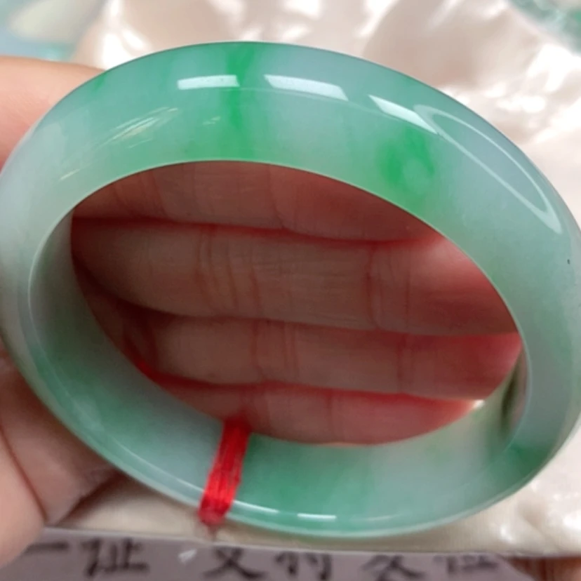 【闪购商品】翡翠手镯未镶嵌冰胶阳绿手镯5556圈16号