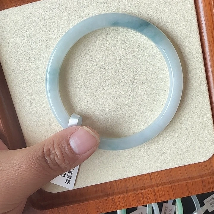 翡翠未镶嵌颈饰62圈牛仔蓝翡翠手镯