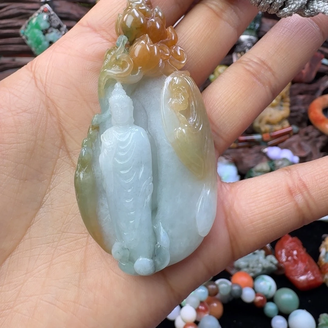 飞***鱼翡翠未镶嵌挂件翡翠挂件