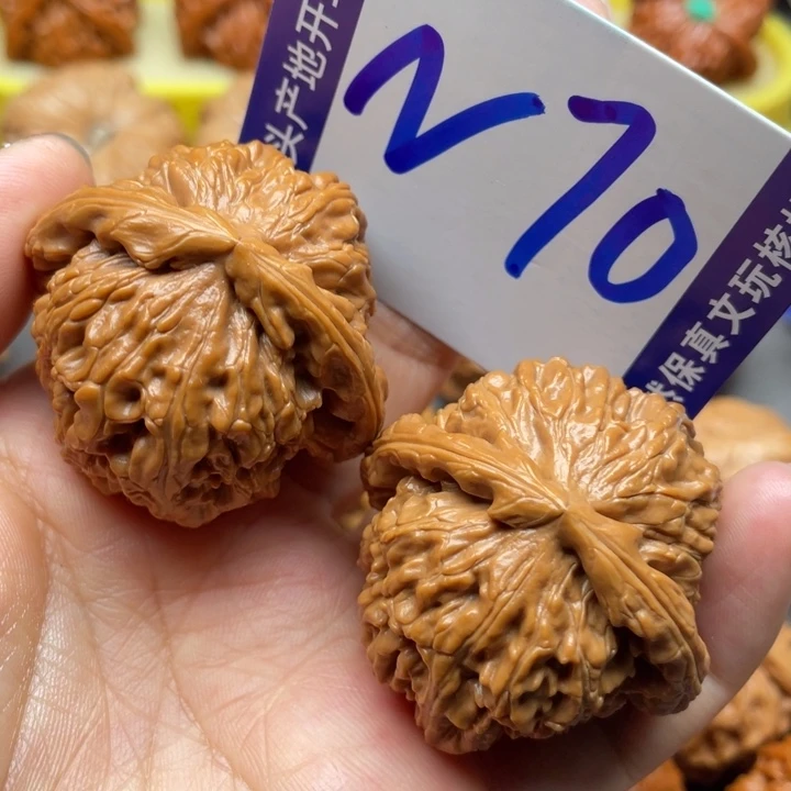 文玩核桃把件白狮子41