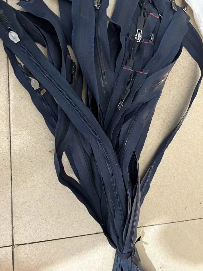 藏蓝色拉链一根辅料（2号)