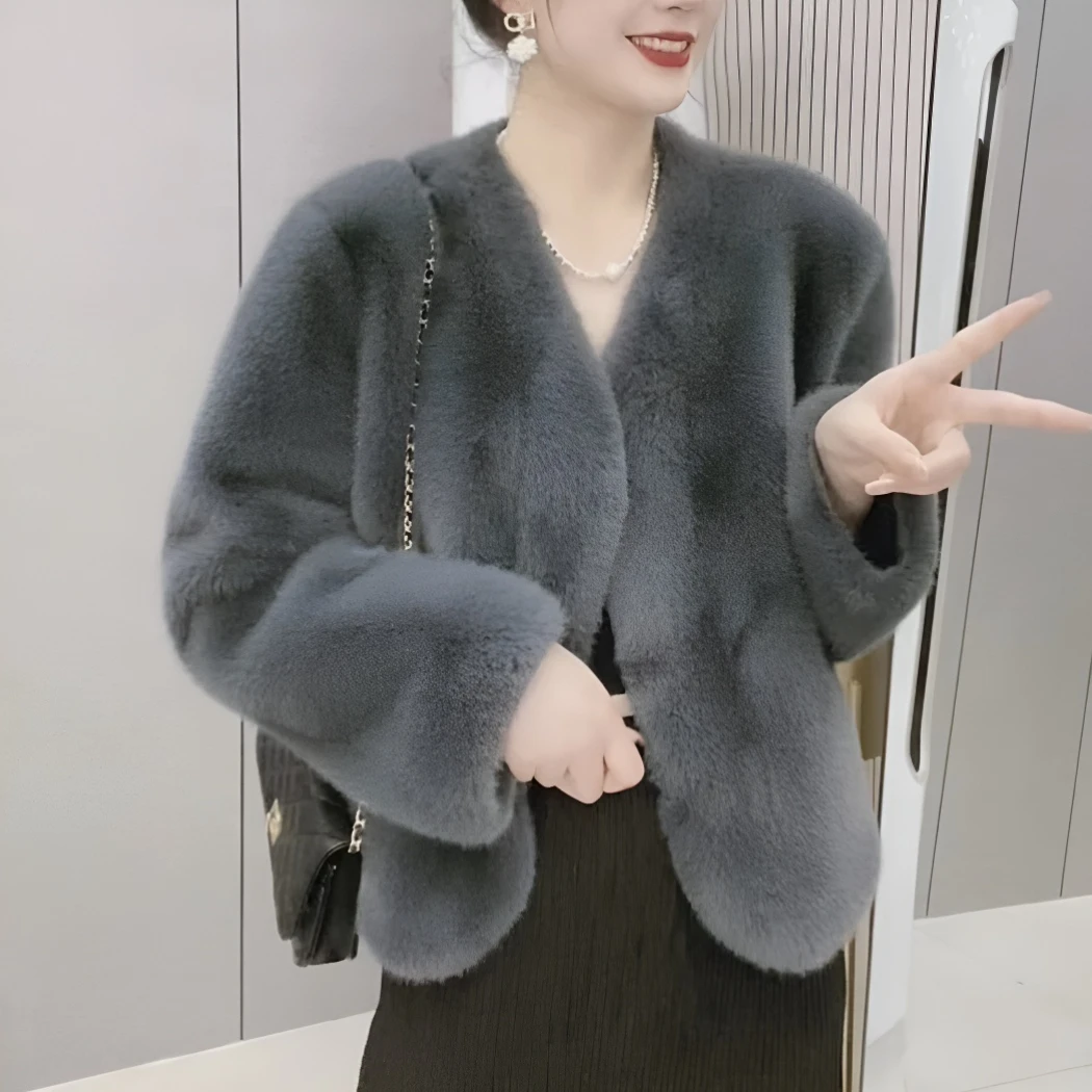 2024秋冬新款毛毛网红款外套女短款百搭网红灰色v领大衣高级宽松