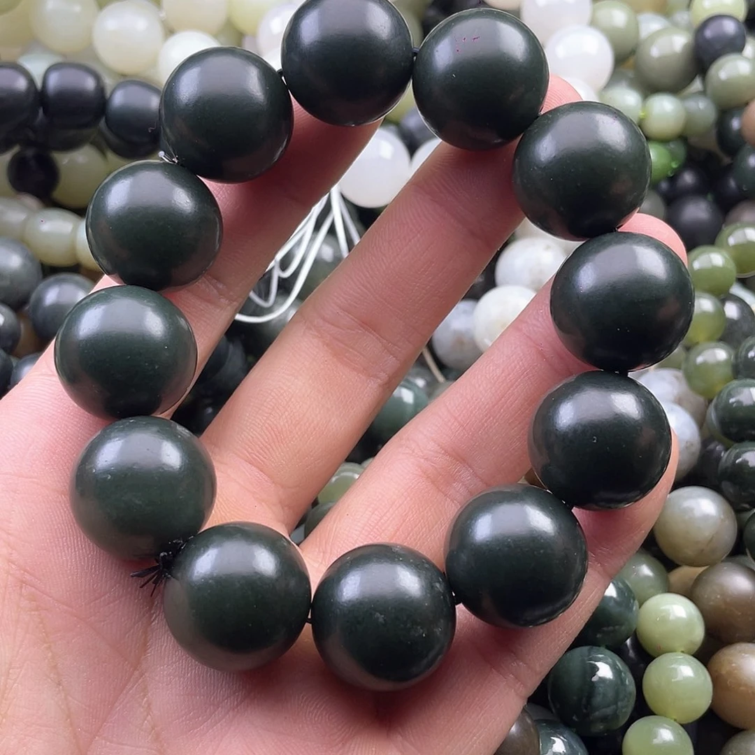 和田玉手串未镶嵌