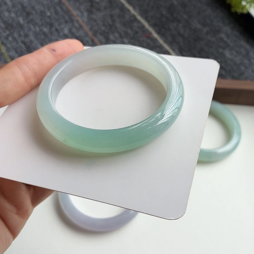 翡翠手镯未镶嵌正圈56.8