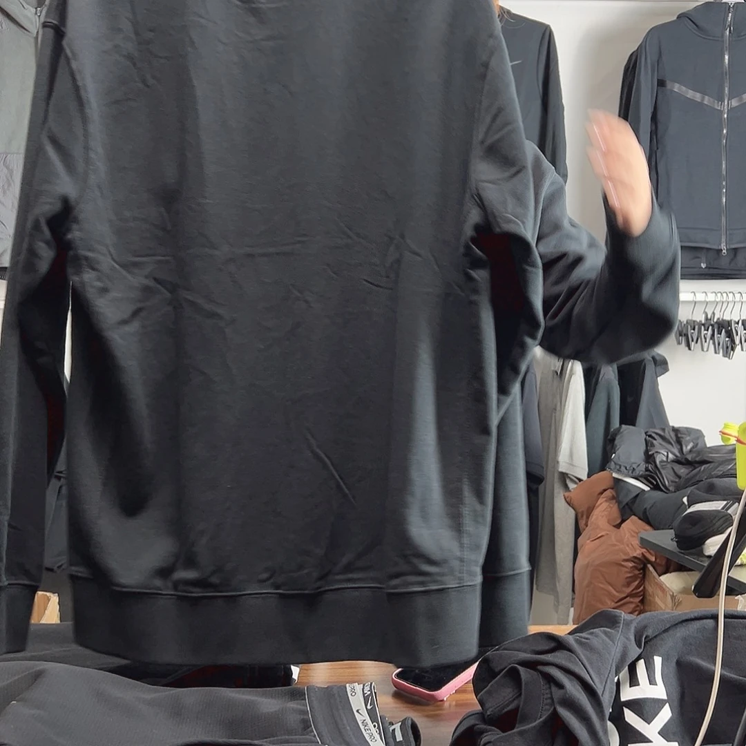 2667卫衣M码120-140斤不退换