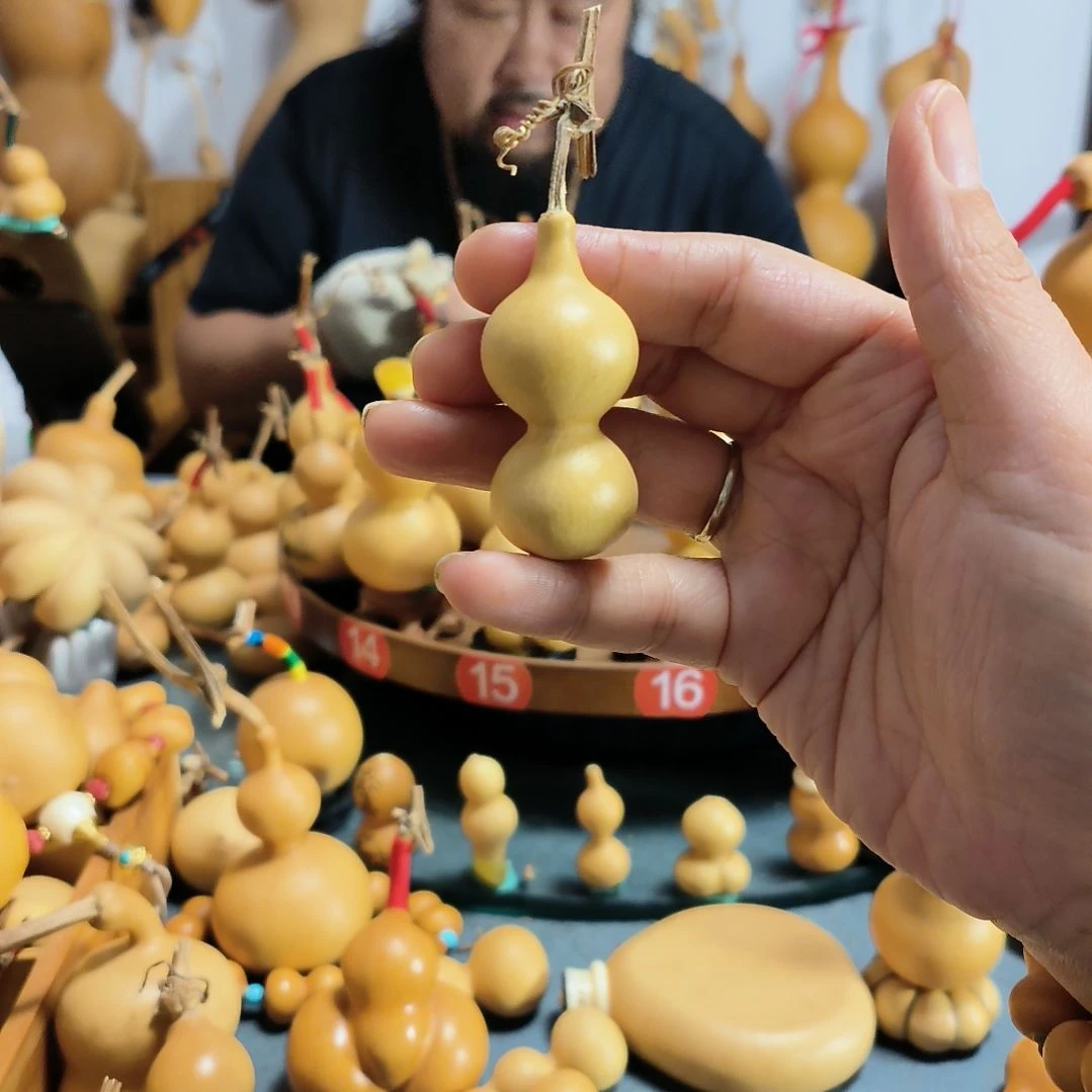叫***局葫芦福禄双全手把件