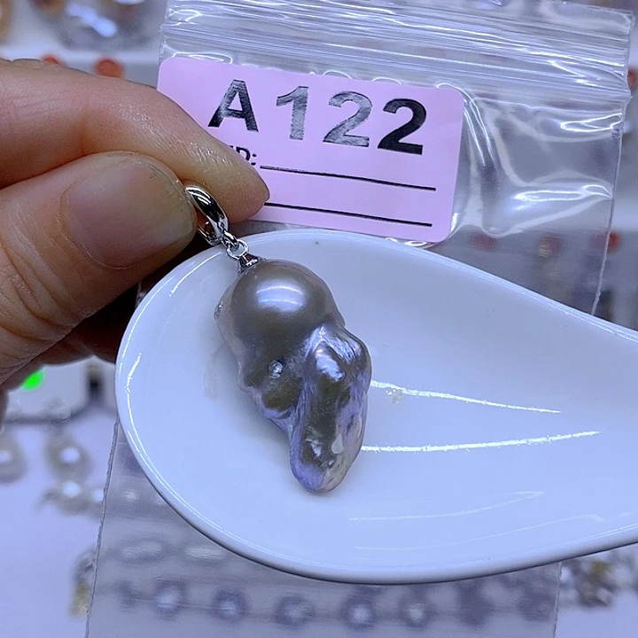 颈饰未镶嵌淡水珍珠