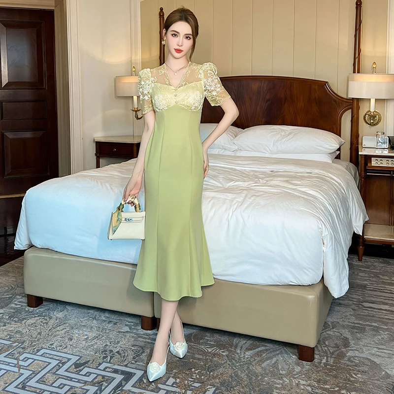 设计师新款气质法式收腰显瘦名媛优雅轻奢高级感小众连衣裙21253