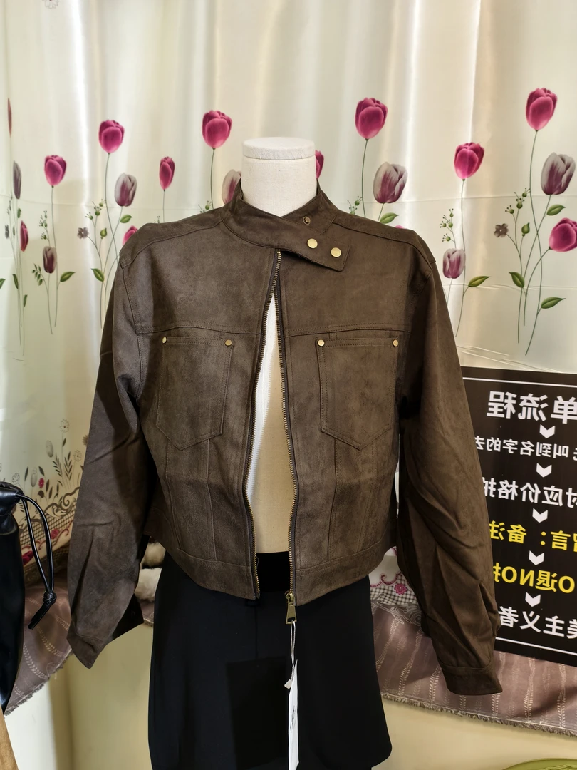 短款皮衣外套梅拉德显瘦穿搭秋季